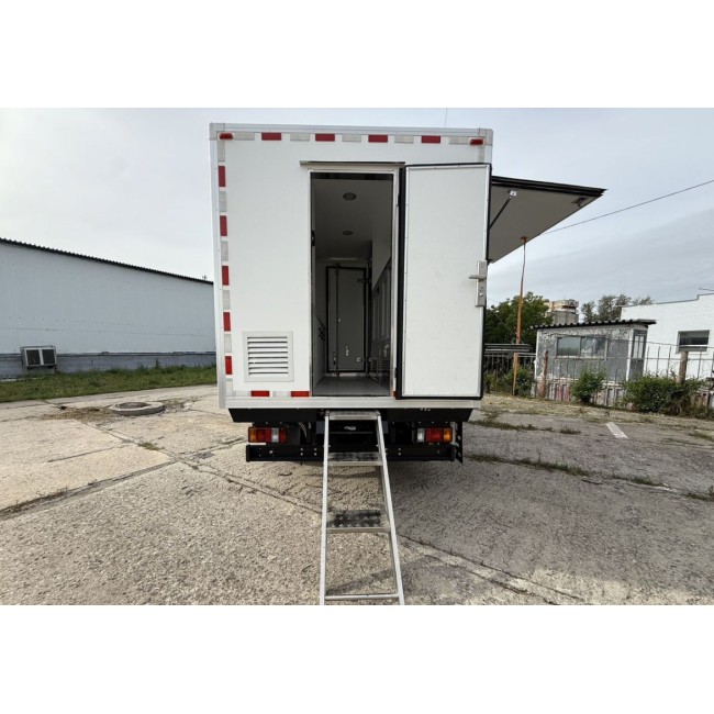 Фургон фудтрак (автолавка) Isuzu Elf, 4х2, 130 л.с.