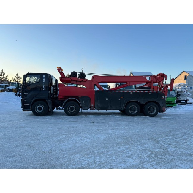 Грузовой эвакуатор ISUZU GIGA 8х4 - 30 тонн, 460 л.с.