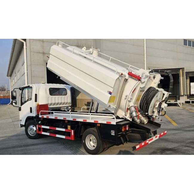 Ассенизатор + Илосос Isuzu Elf KV100, 4x2, 140 л.с, 4 м3