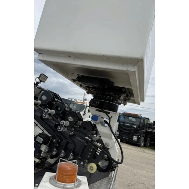 Автовышка Isuzu Elf KV100, 4x2, 130 л.с, 18 м (1000 В)