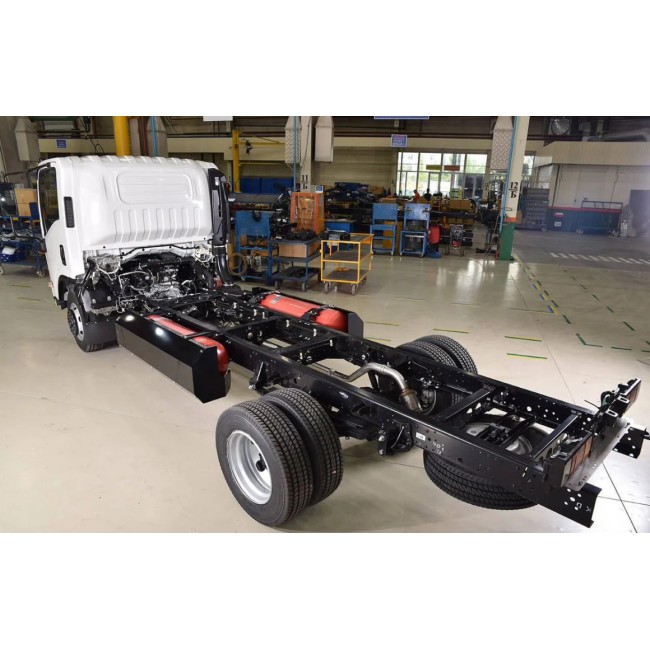 Шасси Isuzu Elf 700P на газу (метан), 130 л.с.