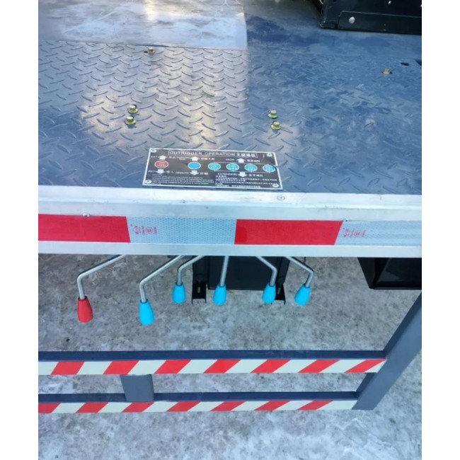 Автокран Isuzu Elf KV600, 4x2, 128 л.с, 8 тонн, 26 метров