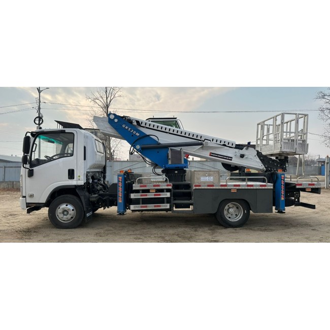 Aвтовышка на базе Isuzu Elf - 30 метров