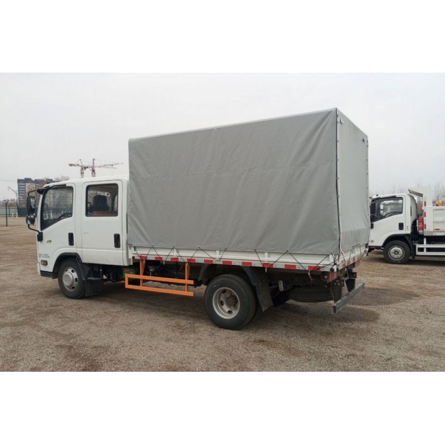 Бортовой грузовик Isuzu Elf, 4х2, 126 л.с, кaтeгopия C двухрядный