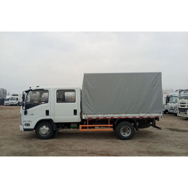 Бортовой грузовик Isuzu Elf, 4х2, 126 л.с, кaтeгopия C двухрядный