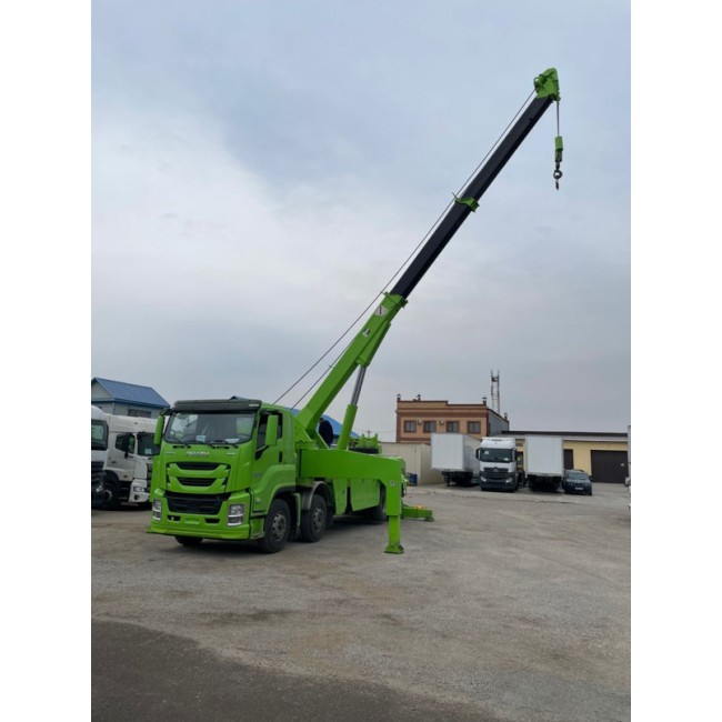 Грузовой эвакуатор Isuzu Giga 8х4 - 30 тонн, 380 л.с.