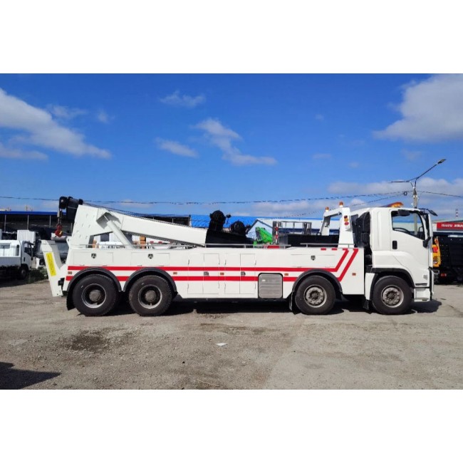Грузовой эвакуатор ISUZU GIGA 8x4 - 25 тонн, 380 л.с.