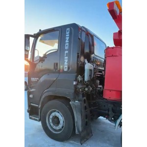 Грузовой эвакуатор ISUZU GIGA 8х4 - 30 тонн, 460 л.с.