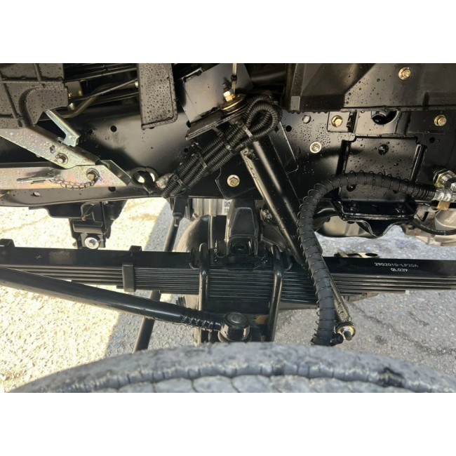 Бортовой манипулятор Isuzu Elf 100P, 4x2, 131 л.с, 3,5 т