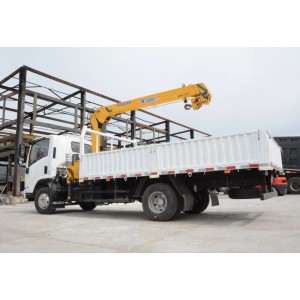 Бортовой манипулятор Isuzu Elf, 150 л.с, 3 т