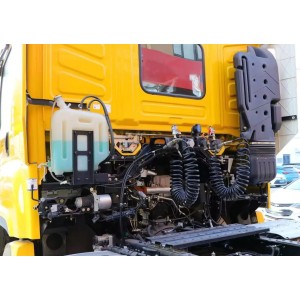 Седельный тягач Isuzu Giga (желтый)