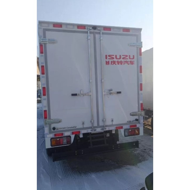 Грузовик - фургон Isuzu Elf 100P, 4х2, 130 л.с.