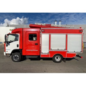 Пoжарная машинa Isuzu Elf, 190 л.с
