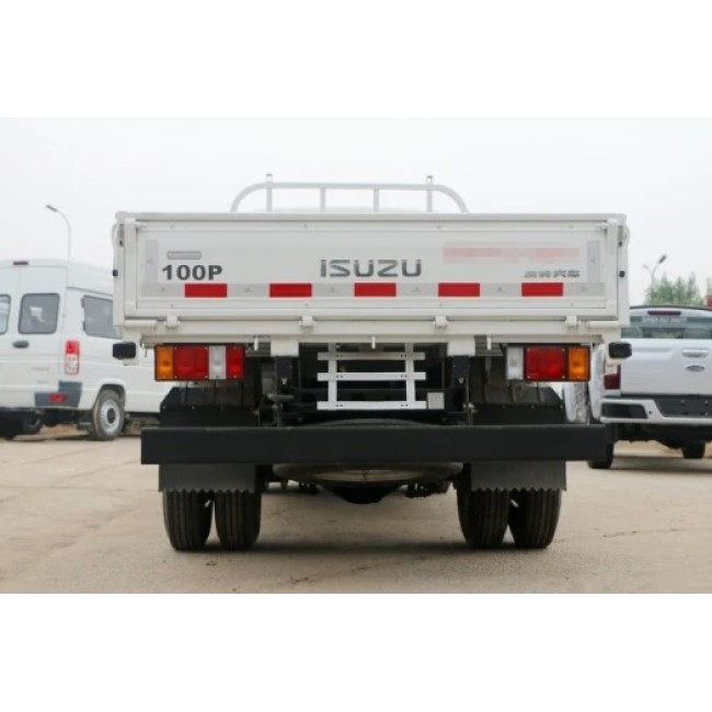 Бортовой грузовик ISUZU 4X2 100p