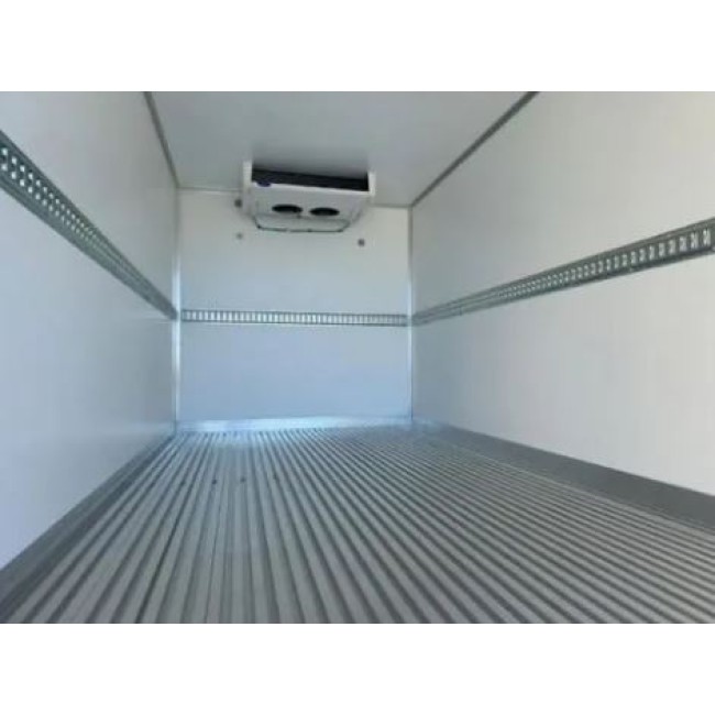 Фургон рефрижератор ISUZU Elf - 6,4 тонны, 155 л.с.