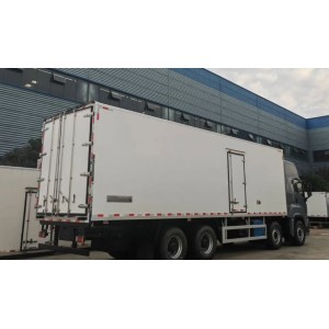 Рефрижератор Isuzu Giga, 8х4, 240 л.с, 55 м3