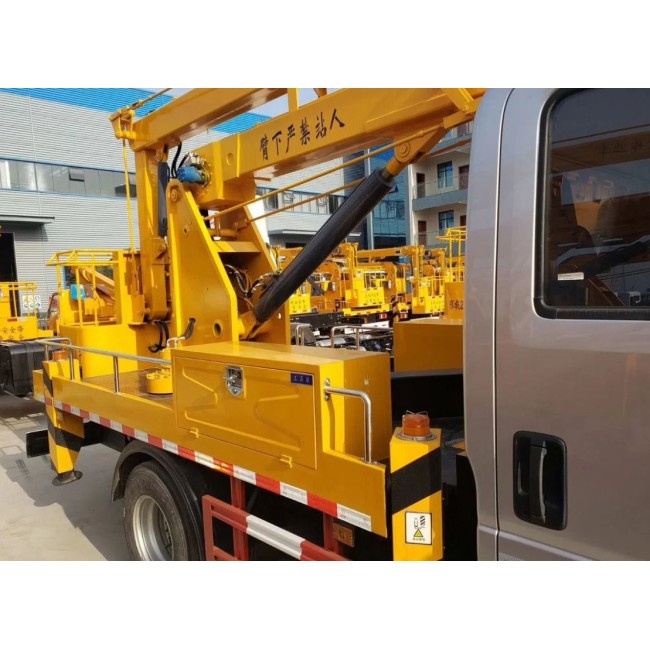 Автовышка Isuzu Elf двухрядная, 16 м