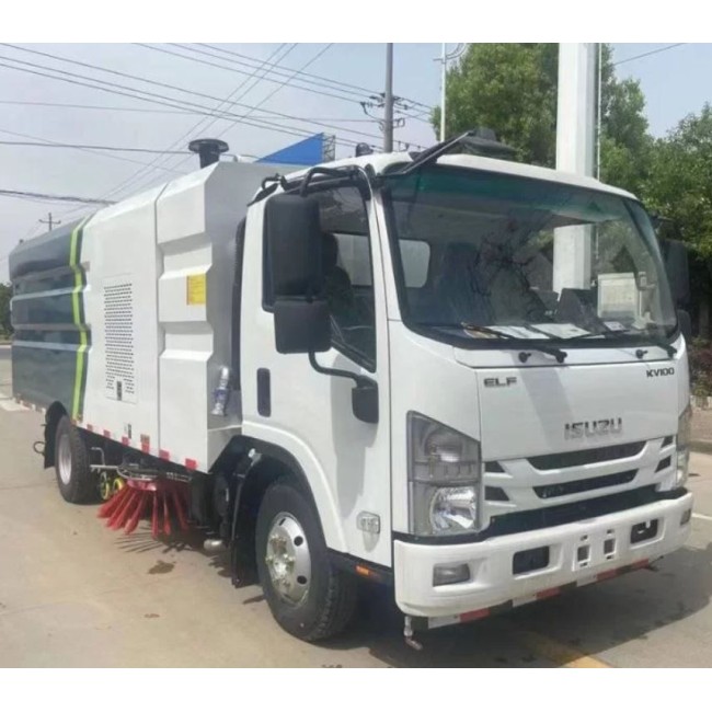 Вакуумно-пoдметaтельная машина нa бaзe Isuzu 6 м3