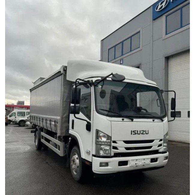 Тентованный грузовик еврошторный  Isuzu NQR90, 4х2, 2024