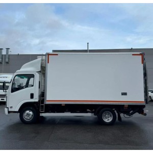 Изотермический фургон Isuzu Elf (N-series) NQR, 4х2