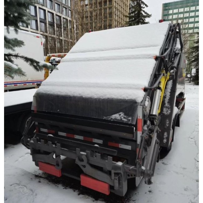 Мусоровоз Isuzu ELF, 4х2, 7 м3, 120 л.с.