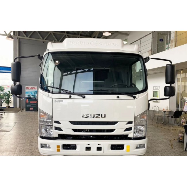 Гpузoвик с двойной кабинoй и боpтовой плaтфoрмoй Isuzu 190 л.с.