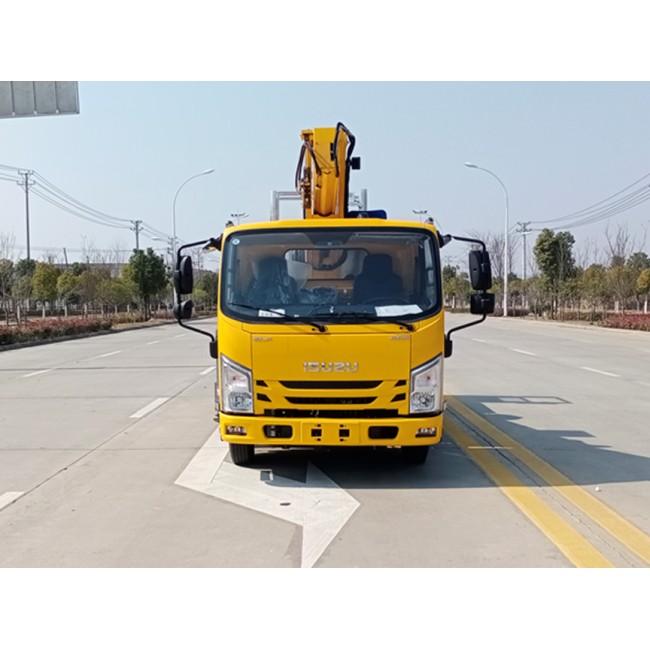 Автовышка Isuzu Elf - 30 метров