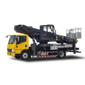 Автовышка ISUZU ELF, 4x2, 180 л.с., 42 метра