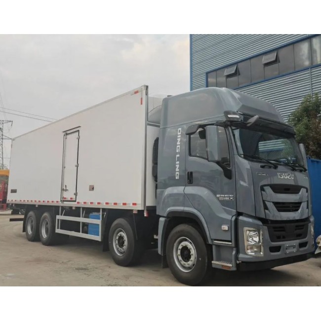 Рефрижератор Isuzu Giga, 8х4, 240 л.с, 55 м3