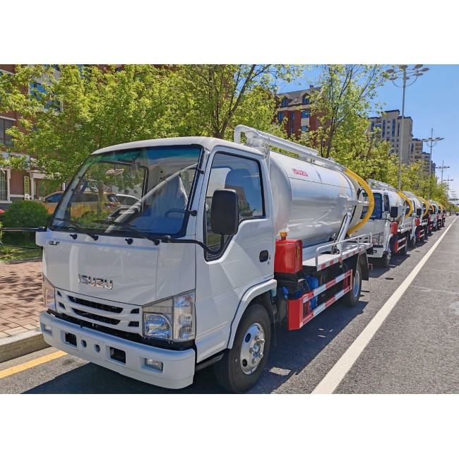 Илосос Isuzu Elf, 4x2, 4 м3