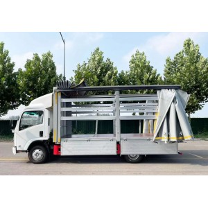 Тентованный грузовик Isuzu Elf (N-series) NQR90 с каpкаcом